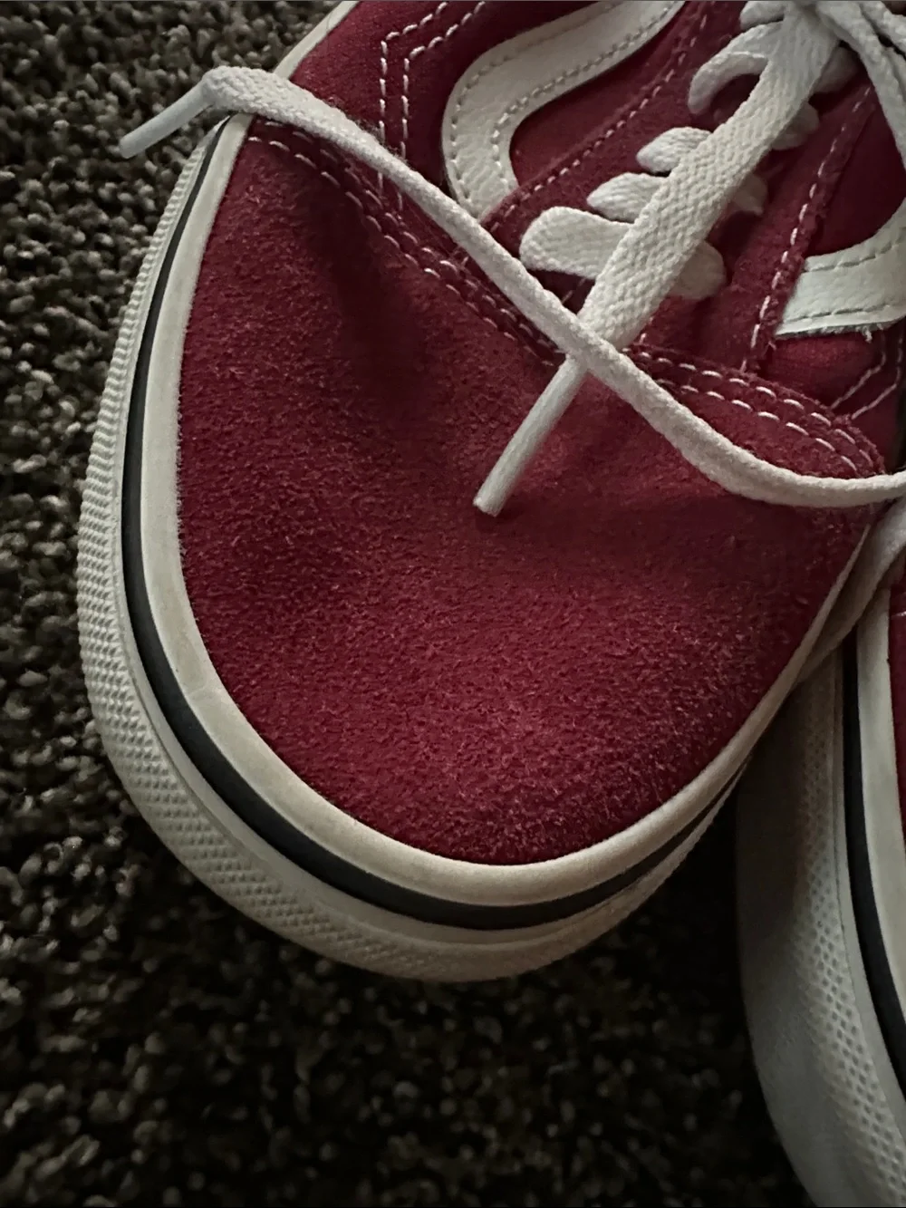 Unisex Burgundy and White High-Top Skate Sneakers 5.5 / 7.0 Streetwear Holiday